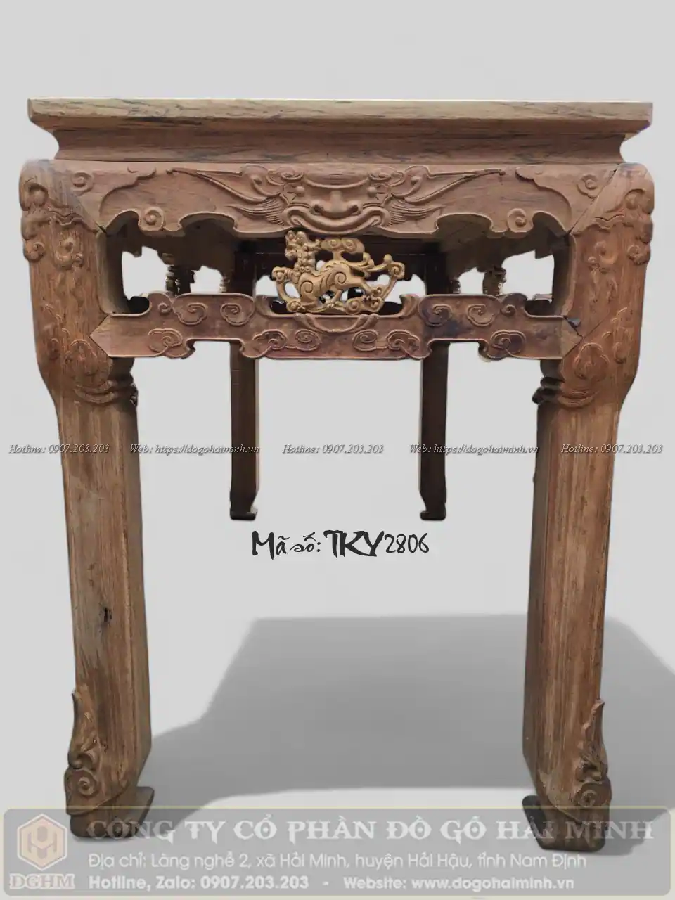 bàn ghế trường kỷ huế đục tích đồng quê