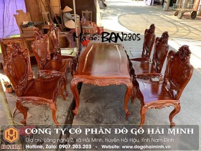 bộ bàn ghế ăn phong cách châu âu