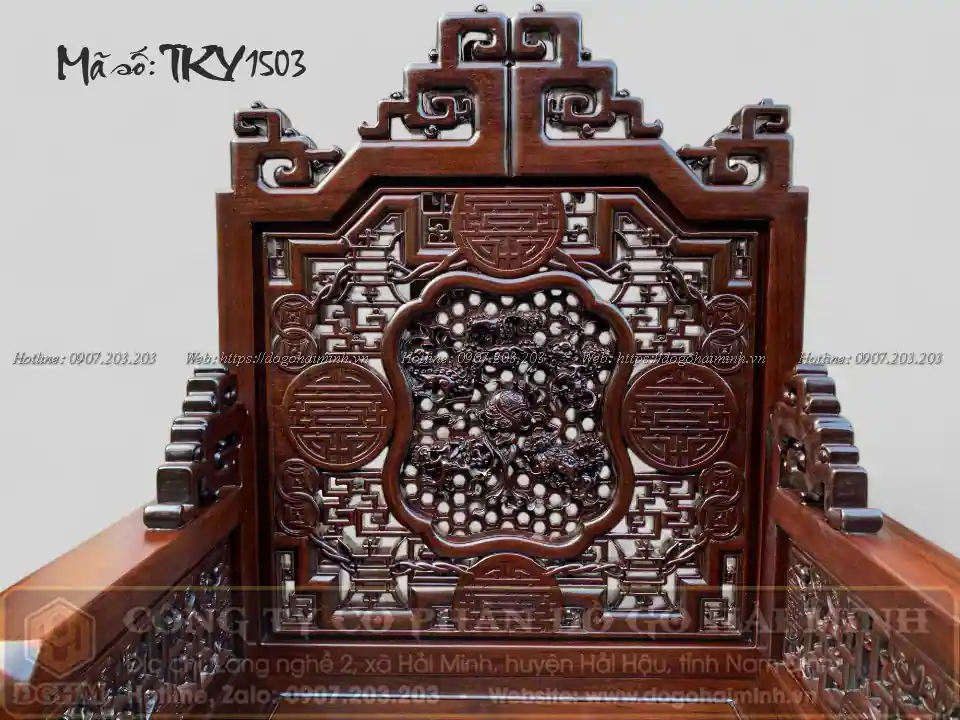 mẫu trường kỷ đục ngũ lân vờn cầu