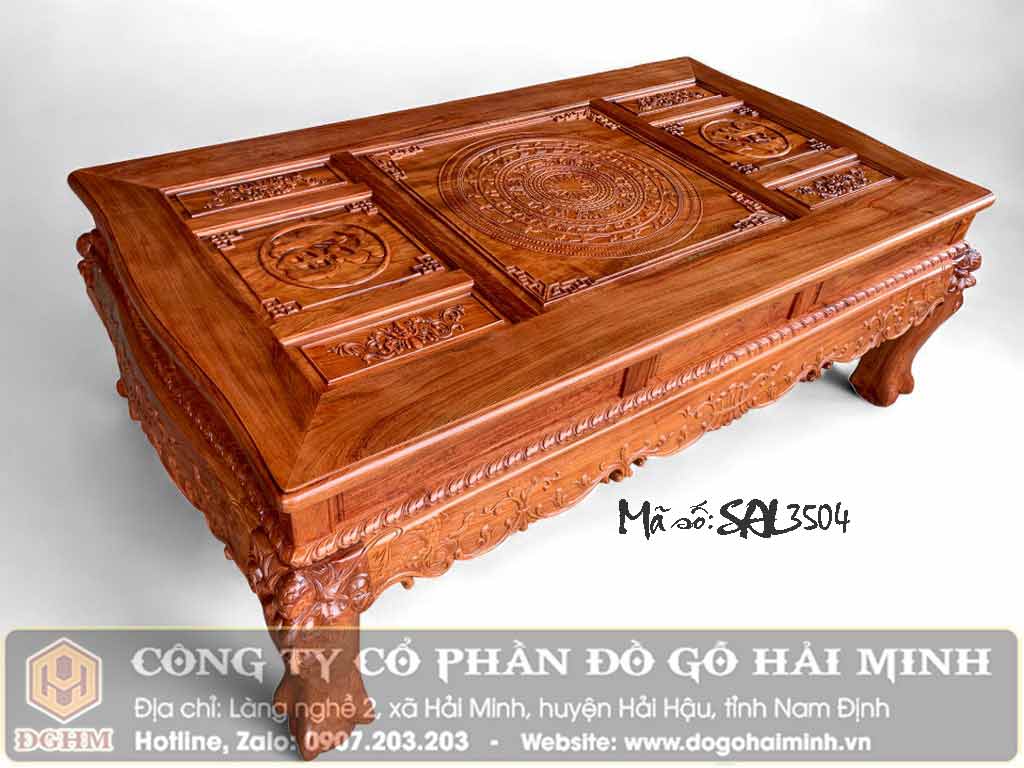 bạn đục chân nghê trong bộ minh nghê cột 16