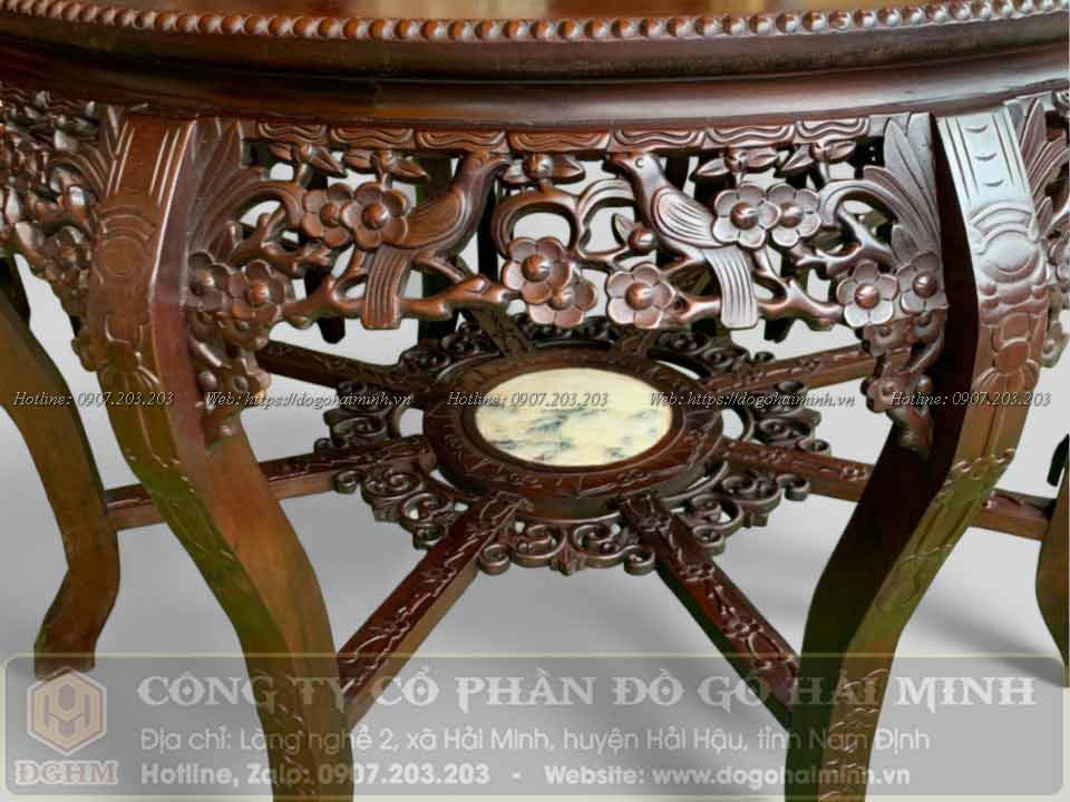 bàn tròn đục hoa mai mẫu cổ