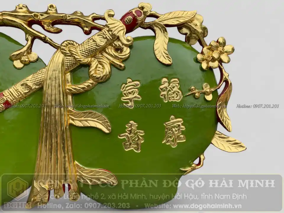 đại tự đục quả đào kép